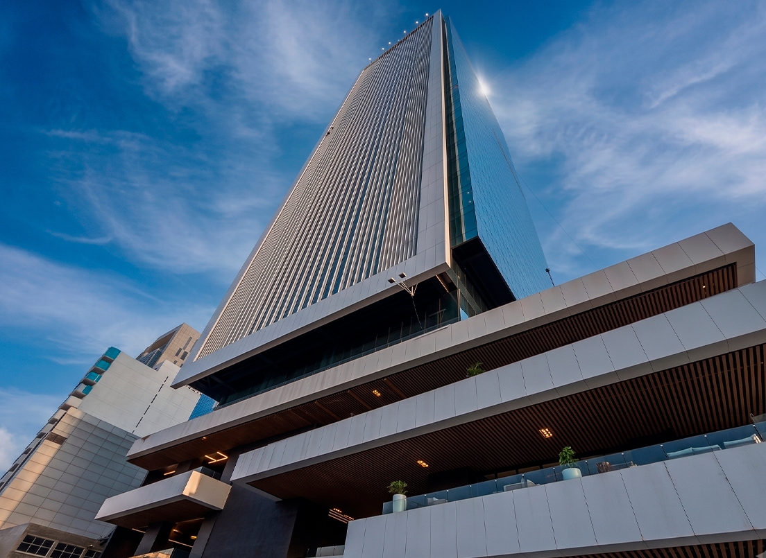 Vista exterior de la torre Espacio Condesa