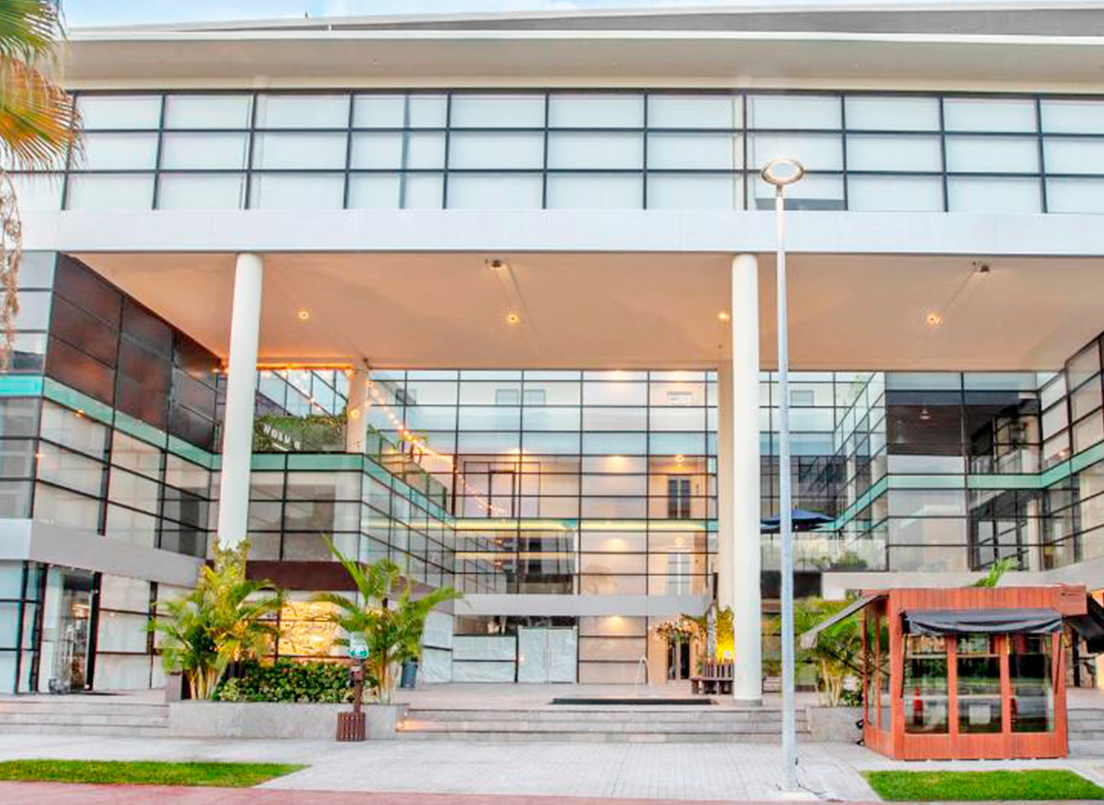 Vista exterior de Plaza Sky Cumbres